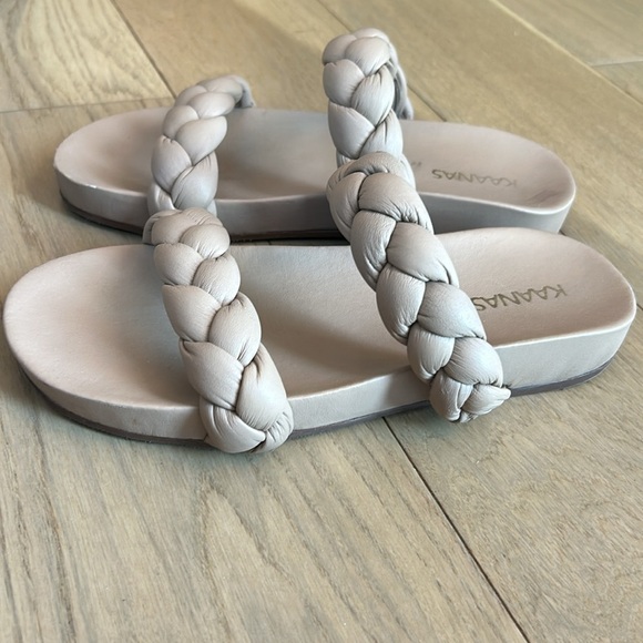 Kaanas Coco Chunky Braided Slides Size 7 - Picture 7 of 7